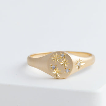 Diamond starry signet ring