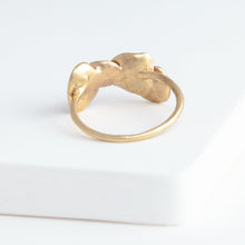 Load image into Gallery viewer, Gold petal four petal ring with pearls