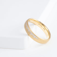 Load image into Gallery viewer, Snow 4mm YG with diamonds