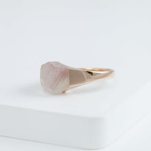 Load image into Gallery viewer, Mini rock crystal lithium in quartz ring - rose gold plated silver