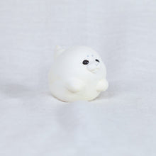 Load image into Gallery viewer, montomi - Seal like a ghost