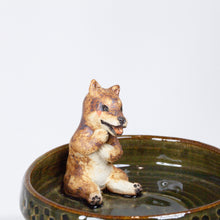 Load image into Gallery viewer, Yukurite - Ceramic small plate with sitting Shiba