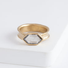 Load image into Gallery viewer, Florentine OOAK diamond ring