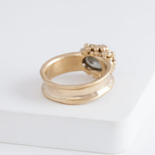 Load image into Gallery viewer, Lichen OOAK green sapphire ring