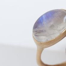 Load image into Gallery viewer, Gravity OOAK Moonstone ring