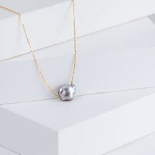 Load image into Gallery viewer, Kidney black pearl necklace