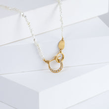 Load image into Gallery viewer, Hung necklace with Sazare small white akoya pearl (#6065)