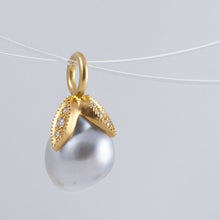 Load image into Gallery viewer, Coronet OOAK south sea pearl pendant