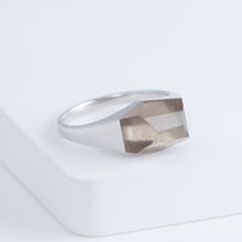 Load image into Gallery viewer, Mini rock crystal smoky quartz ring - silver
