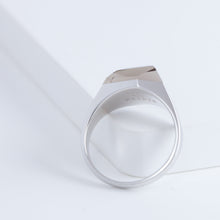 Load image into Gallery viewer, Mini rock crystal smoky quartz ring - silver