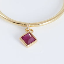 Load image into Gallery viewer, Swinging square ruby ring