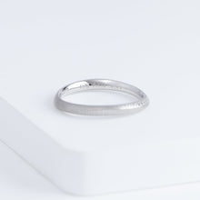 Load image into Gallery viewer, Currents 2.3mm platinum ring with pave diamonds