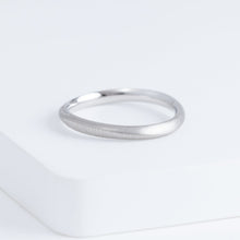 Load image into Gallery viewer, Currents 2.3mm platinum ring with pave diamonds