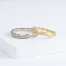 Load image into Gallery viewer, Eucalyptus 3.0mm yellow gold ring