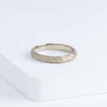 Load image into Gallery viewer, Plumage timeless 2.7mm white gold ring with one diamond