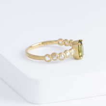 Load image into Gallery viewer, Pebble little one-of-a-kind green sapphire ring