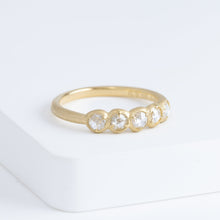 Load image into Gallery viewer, Pebble diamond ring