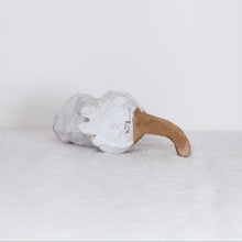 Load image into Gallery viewer, Ryoji Bannai - #2615 Brown and white side sitting cat