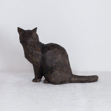 Load image into Gallery viewer, Ryoji Bannai - #2613 Black side sitting cat