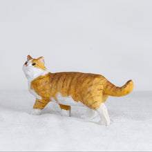 Load image into Gallery viewer, Ryoji Bannai - #2602 Brown and white tabby walking cat