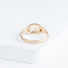 Load image into Gallery viewer, Small oval mouth face signet ring with sparkly cheeks