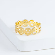 Load image into Gallery viewer, Smiley iconic ring (18K Yellow Gold)