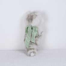 Load image into Gallery viewer, Sate - Small chilling cat doll