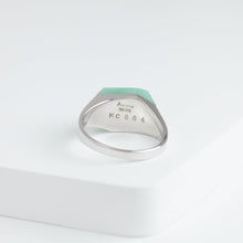 Load image into Gallery viewer, Mini rock crystal jade ring - silver