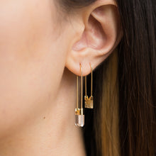 Load image into Gallery viewer, Drop mini square quartz earring