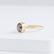 Load image into Gallery viewer, OOAK Oval salt and pepper diamond ring