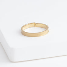 Load image into Gallery viewer, Weld 2.5mm ring