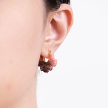Load image into Gallery viewer, Crest pink opal damask earrings B – limited edition
