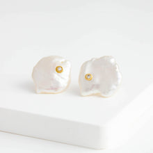 Load image into Gallery viewer, Medium petal studs with diamonds