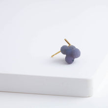 Load image into Gallery viewer, Small Grape Chalcedony earring