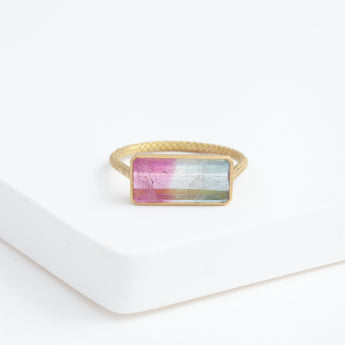 One-of-a-kind Bi-color tourmaline ring - Kolekto