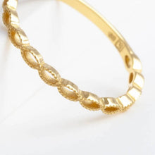 Load image into Gallery viewer, Repeat small oval ring