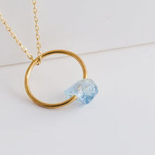 Load image into Gallery viewer, Rough stone aquamarine pendant - Kolekto
