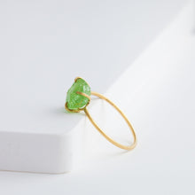 Load image into Gallery viewer, Rough stone green grossular garnet ring - Kolekto