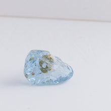 Load image into Gallery viewer, Rough stone aquamarine stud - Kolekto