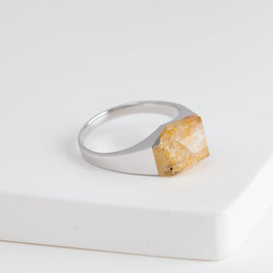 [Limited Edition] Mini rock crystal goethite and pyrite in quartz ring - silver