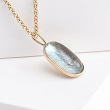 Load image into Gallery viewer, Octavia aquamarine necklace
