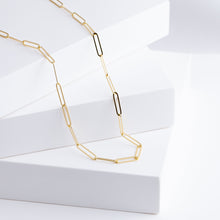 Load image into Gallery viewer, Smiley paper clip chain necklace
