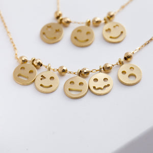 Five smiley necklace