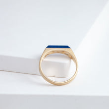 Load image into Gallery viewer, Lapis signet ring
