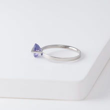 Load image into Gallery viewer, Band one-of-a-kind platinum lavender sapphire ring
