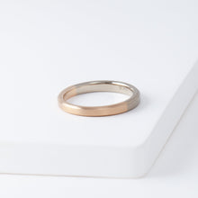 Load image into Gallery viewer, Octagon flat ring 3.0mm WGxRG
