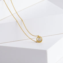 Load image into Gallery viewer, Position yellow gold round frame triangle diamond necklace (No. 2717)
