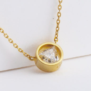 Position yellow gold round frame triangle diamond necklace (No. 2717)