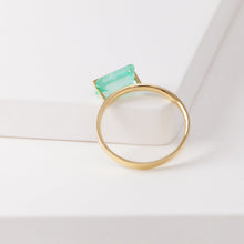 Load image into Gallery viewer, Band one-of-a-kind emerald ring
