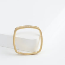 Load image into Gallery viewer, Syami frame ring with diamond
